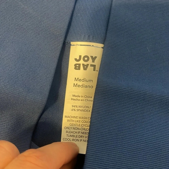 JOYLAB Seamless Capri Blue and Tie Dye Leggings size medium - Picture 5 of 6